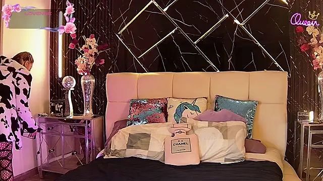 EvelinaGrey online show from April 2026 08:40:02 AM