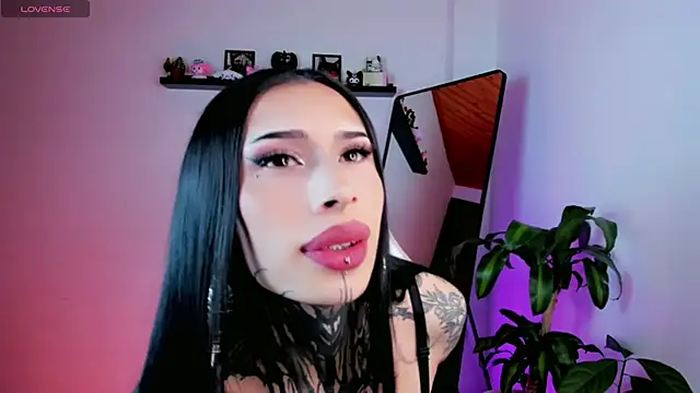 Snapshot of kali_ka_ chatting on April 2026 08:33:02 PM kali ka online show from April 2026 08:33:02 PM