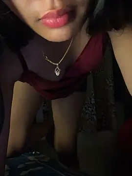 Sexy-Varsha online show from February 2025 06:38:01 PM