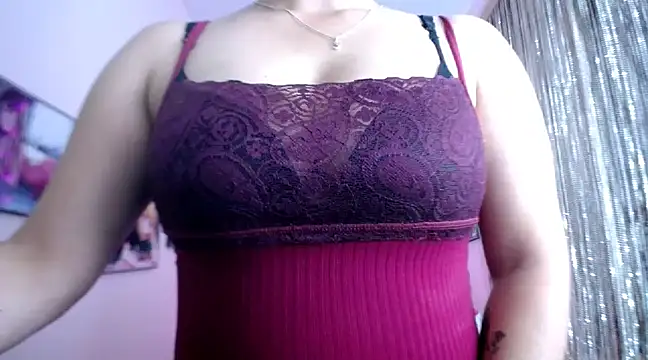 Cristal w online show from February 2025 06:46:02 PM