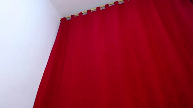 Lila Pinky online show from March 2025 08:37:02 PM