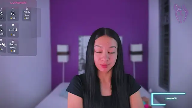 Lila Pinky online show from September 2025 01:04:01 PM