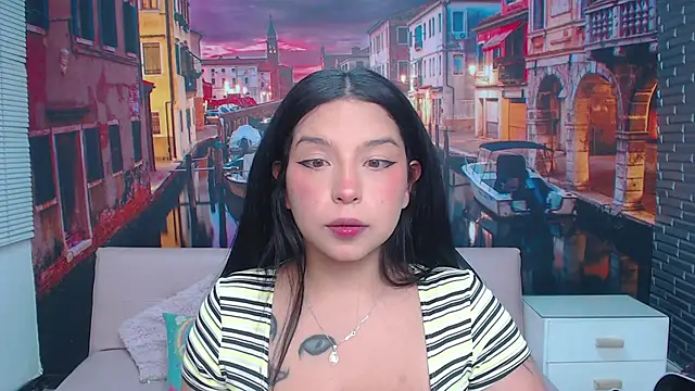 Small naughty  online show from October 2025 01:40:02 PM