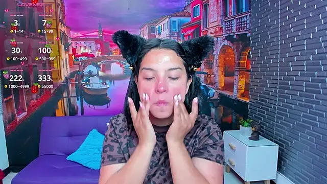 Small naughty  online show from March 2026 01:40:02 PM