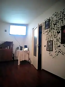 NaughtYHomemadE online show from December 2024 08:17:01 PM