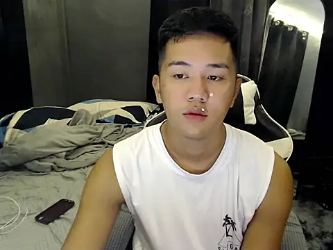 xgregor07 online show from October 2025 11:29:02 AM