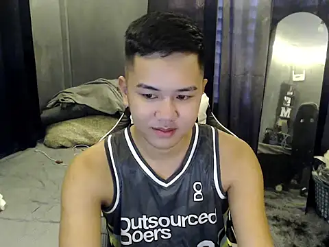 xgregor07 online show from December 2025 10:59:02 PM