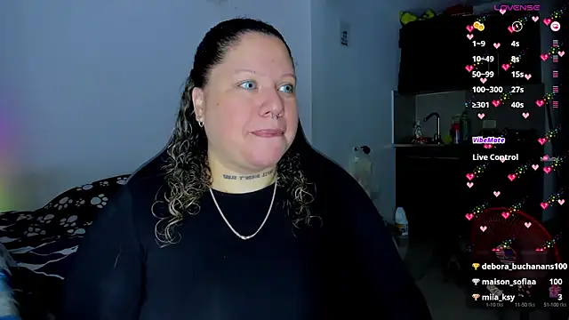 Snapshot of mariana_maze chatting on February 2025 06:40:01 AM mariana maze online show from February 2025 06:40:01 AM