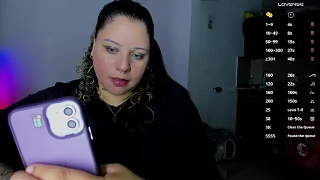 Snapshot of mariana_maze chatting on March 2025 08:31:02 PM mariana maze online show from March 2025 08:31:02 PM