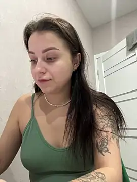 Snapshot of ellie_ssexy chatting on December 2024 08:58:02 PM ellie ssexy online show from December 2024 08:58:02 PM