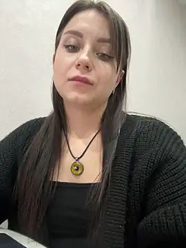 Snapshot of ellie_ssexy chatting on January 2025 09:02:01 PM ellie ssexy online show from January 2025 09:02:01 PM