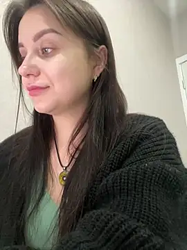 Snapshot of ellie_ssexy chatting on January 2025 04:43:01 AM ellie ssexy online show from January 2025 04:43:01 AM