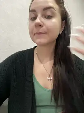 Snapshot of ellie_ssexy chatting on February 2025 04:48:02 AM ellie ssexy online show from February 2025 04:48:02 AM