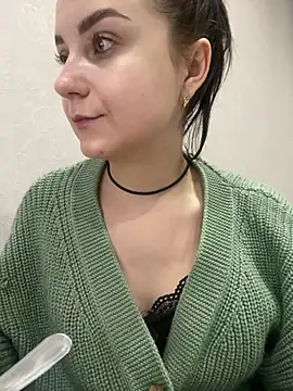 Snapshot of ellie_ssexy chatting on February 2025 04:55:01 AM ellie ssexy online show from February 2025 04:55:01 AM