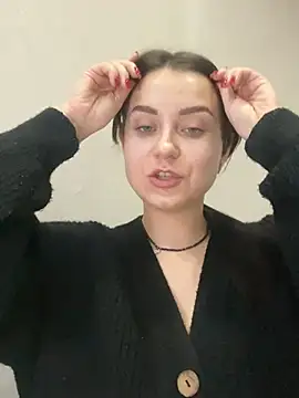 Snapshot of ellie_ssexy chatting on February 2025 04:51:02 AM ellie ssexy online show from February 2025 04:51:02 AM