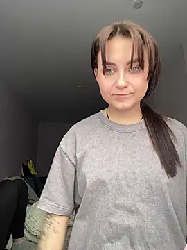Snapshot of ellie_ssexy chatting on February 2025 01:31:02 PM ellie ssexy online show from February 2025 01:31:02 PM