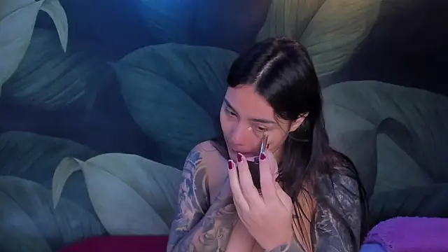 sweett dirty online show from October 2025 12:30:01 PM