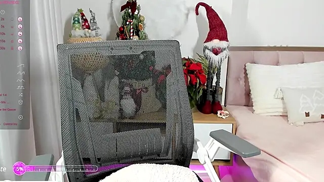  Joliie  online show from December 2024 05:47:01 AM