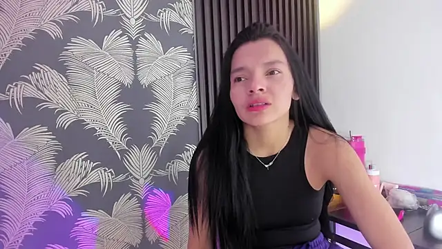  shantal smith online show from April 2026 01:41:02 AM