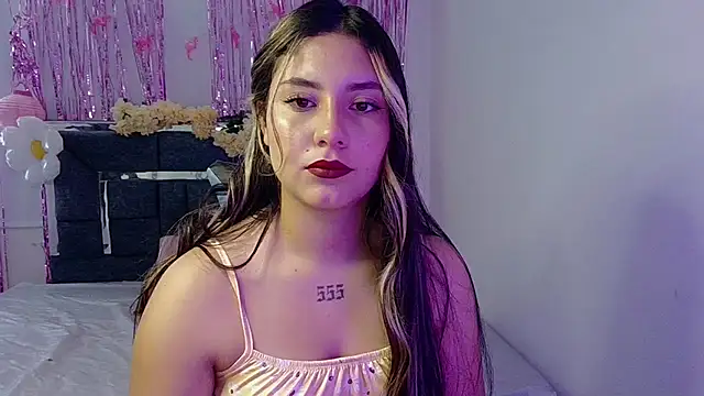 Snapshot of Lia_14_ chatting on September 2025 05:25:01 PM Lia 14 online show from September 2025 05:25:01 PM