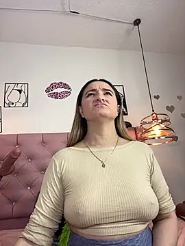 antonella87 online show from October 2025 07:52:01 PM