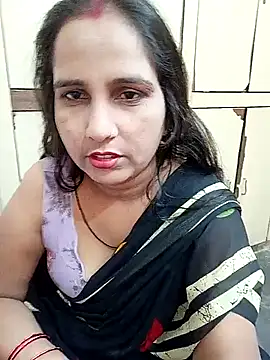 reemacouple007 online show from October 2025 06:03:02 AM