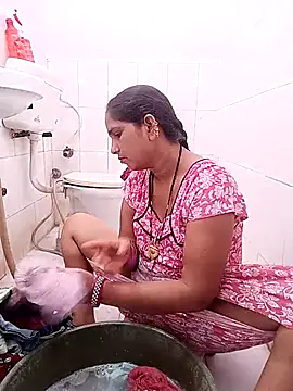 reemacouple007 online show from April 2026 03:57:02 AM