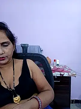 Snapshot of reemacouple007 chatting on May 2026 06:31:02 AM reemacouple007 online show from May 2026 06:31:02 AM
