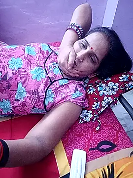 Snapshot of reemacouple007 chatting on May 2026 10:36:01 AM reemacouple007 online show from May 2026 10:36:01 AM