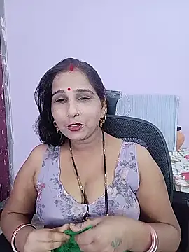 Snapshot of reemacouple007 chatting on May 2026 07:26:02 AM reemacouple007 online show from May 2026 07:26:02 AM