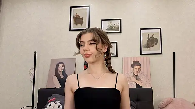 Snapshot of dolly_ll chatting on July 2026 01:24:01 PM dolly ll online show from July 2026 01:24:01 PM