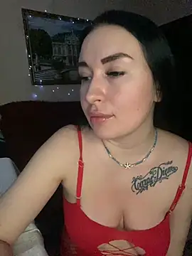 Roxana Bell online show from December 2024 06:48:01 PM