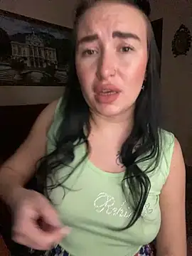 Roxana Bell online show from February 2026 05:00:02 PM