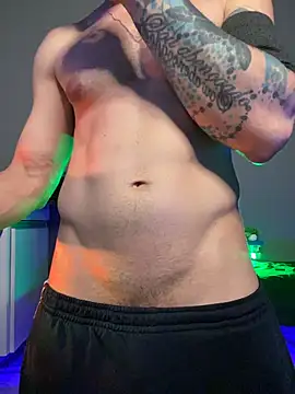 MachineDien online show from November 2025 12:33:01 AM