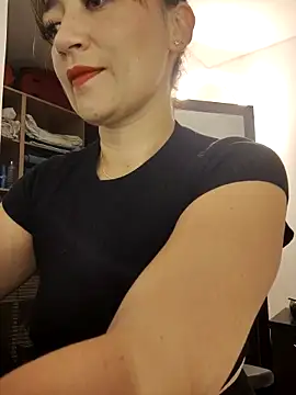 tata laima   online show from September 2025 12:41:02 PM