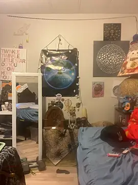 Snapshot of BobbyQ29 chatting on November 2025 12:02:02 AM BobbyQ29 online show from November 2025 12:02:02 AM