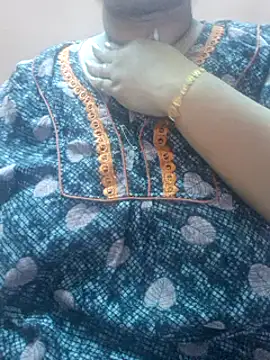 Ravina patil1 online show from March 2025 09:48:02 PM