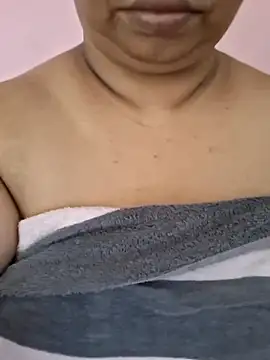 Ravina patil1 online show from April 2026 05:29:01 AM