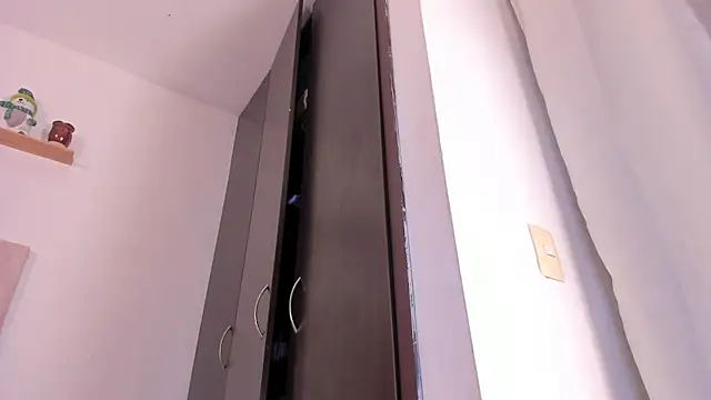 Snapshot of Avaline_Blancx chatting on December 2024 03:22:02 AM Avaline Blancx online show from December 2024 03:22:02 AM