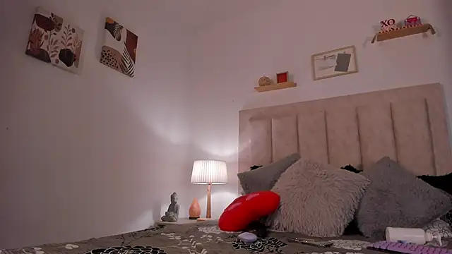 Snapshot of Avaline_Blancx chatting on February 2025 04:20:01 AM Avaline Blancx online show from February 2025 04:20:01 AM