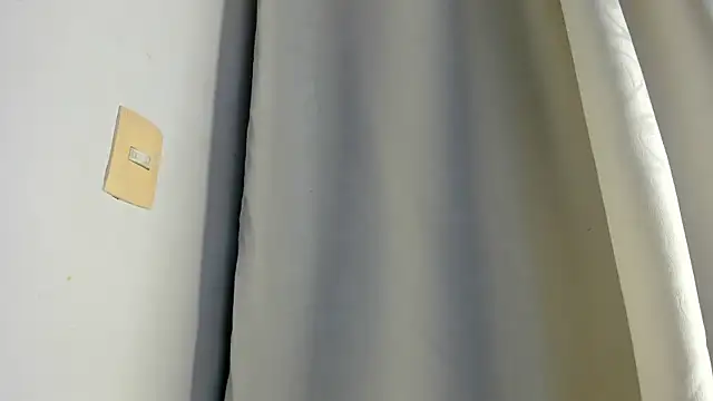 Snapshot of Avaline_Blancx chatting on March 2025 12:54:02 AM Avaline Blancx online show from March 2025 12:54:02 AM