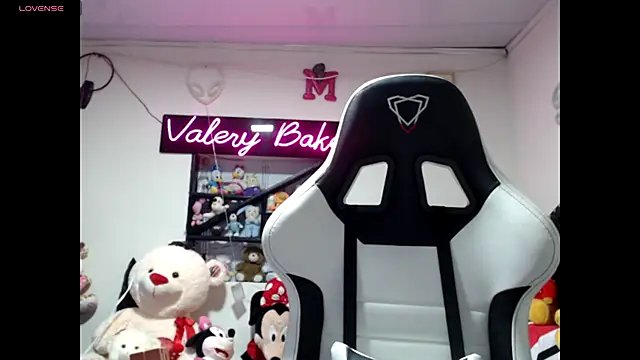 Snapshot of ValeryBaker_ chatting on October 2025 11:11:02 AM ValeryBaker  online show from October 2025 11:11:02 AM