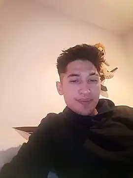 johan l  online show from February 2026 01:03:02 AM