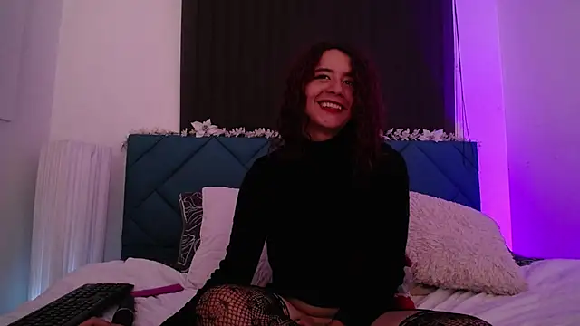 Moony 14 online show from December 2024 05:10:02 PM