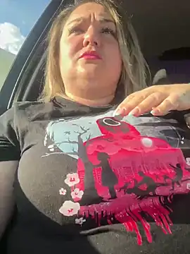 MikyVesela online show from April 2026 03:03:02 PM