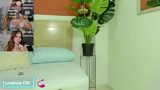 Snapshot of enma30_ chatting on October 2025 02:07:02 PM enma30 online show from October 2025 02:07:02 PM