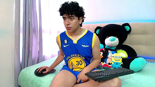  nickconnor01 online show from December 2024 07:53:02 PM