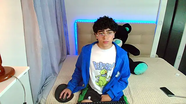  nickconnor01 online show from January 2025 10:55:01 PM