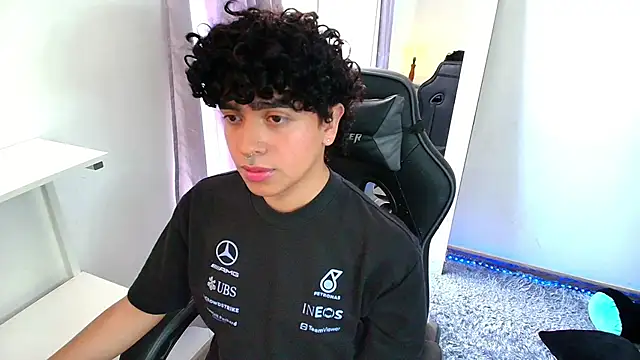  nickconnor01 online show from January 2025 08:21:01 PM