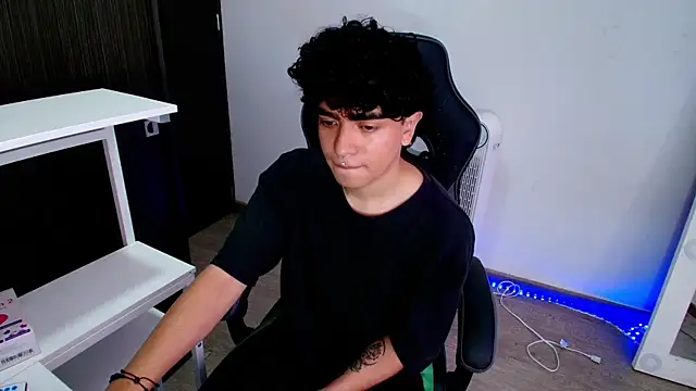  nickconnor01 online show from February 2025 08:35:02 PM